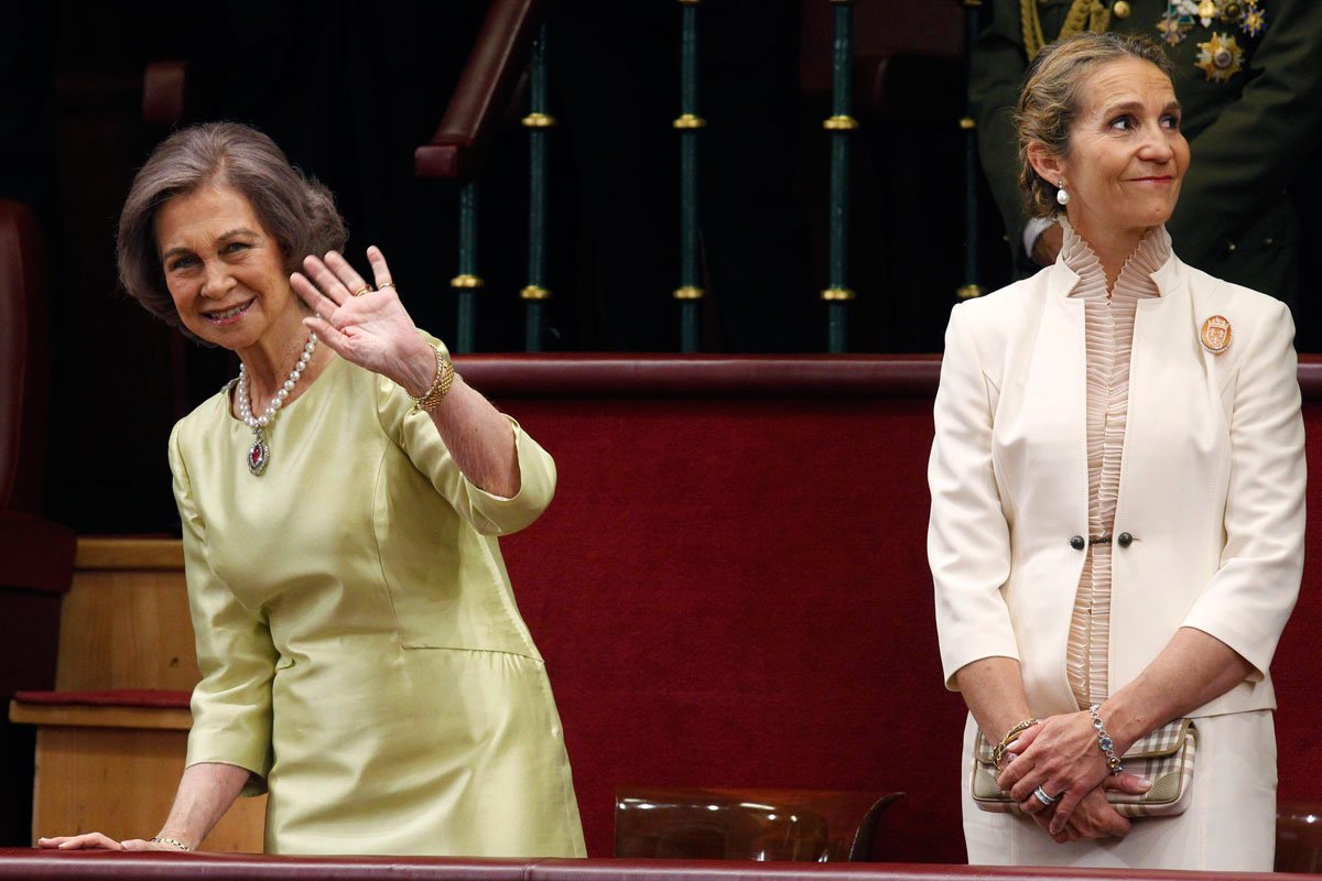todas_las_imagenes_de_la_coronacion_de_felipe_vi_y_letizia_171206863_1200x